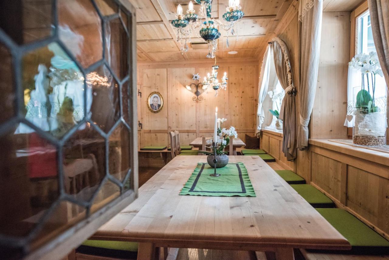 Hotel Edelweiss Braies  Exterior foto